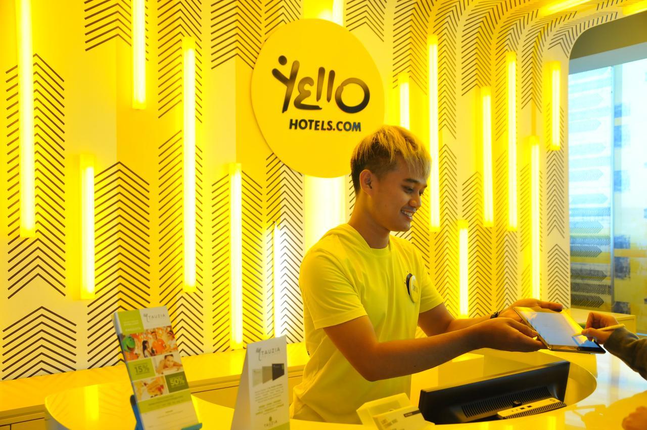 Yello Hotel Paskal Bandung Exterior foto